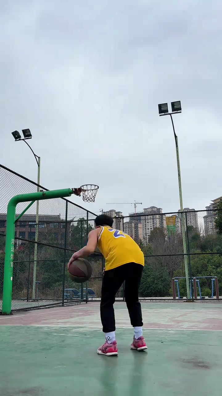 鄧肯要是投這個籃筐還能是公認的歷史第一大前嗎