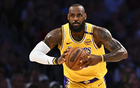 詹姆斯領(lǐng)跑！美媒揭曉NBA搶七得分王，杜蘭特11分，庫(kù)里10分，伯德第6。